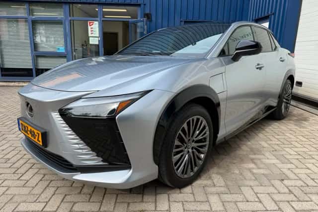 Lexus RZ (2026) thumbnail 5