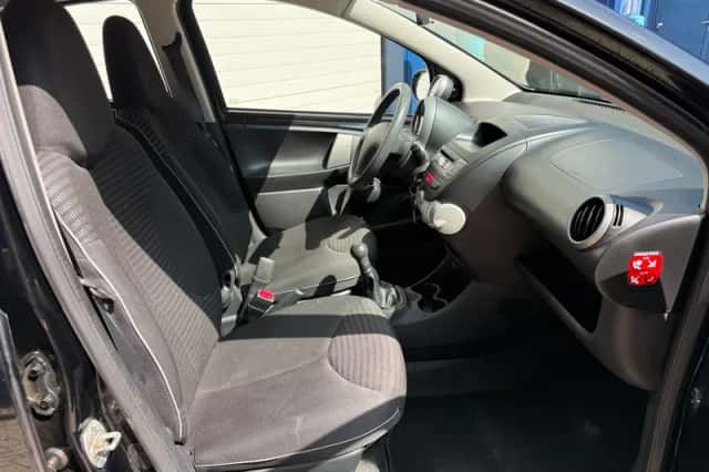 Peugeot 107 (2013) thumbnail 4
