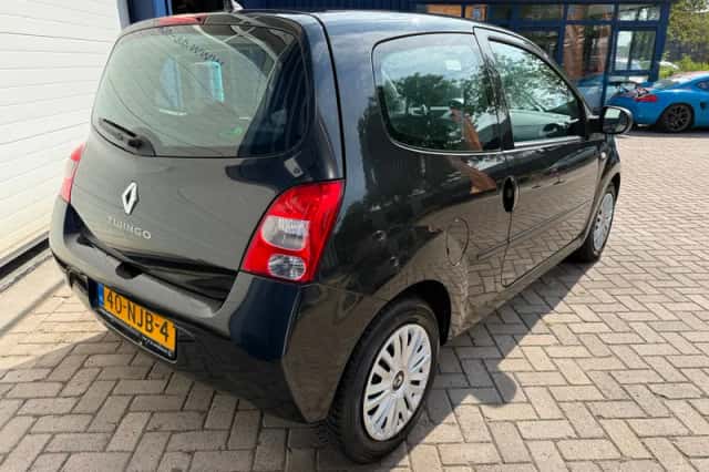 Renault Twingo (2010) thumbnail 3