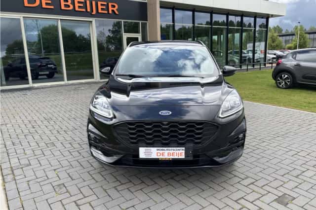 Ford Kuga (2023) thumbnail 5