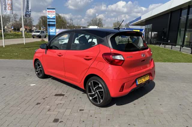 Hyundai i10 (2020) thumbnail 3