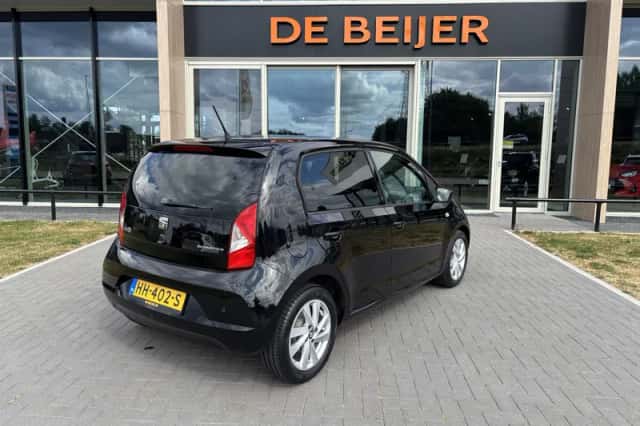 SEAT Mii (2015) thumbnail 6