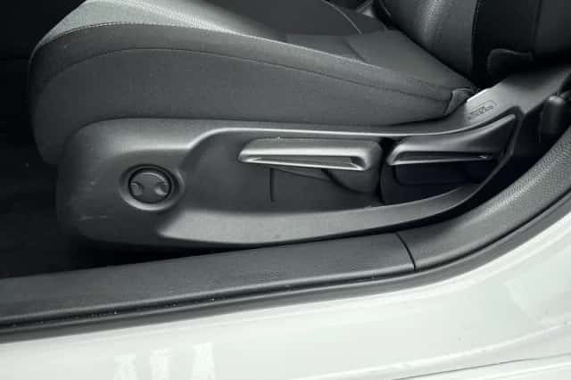Honda Civic (2025) thumbnail 12