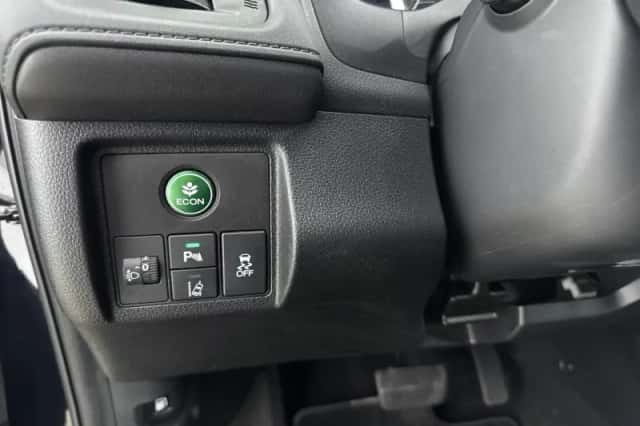 Honda HR-V (2018) thumbnail 23