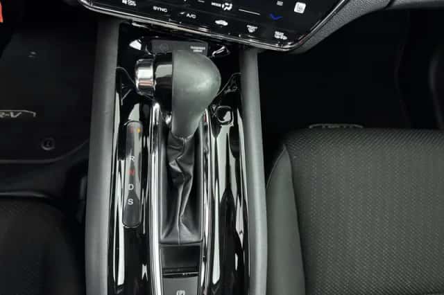 Honda HR-V (2018) thumbnail 25