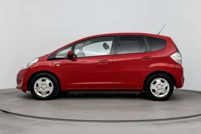 Honda Jazz (2015) thumbnail 3