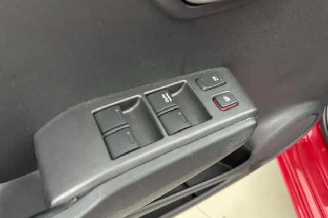 Honda Jazz (2015) thumbnail 22
