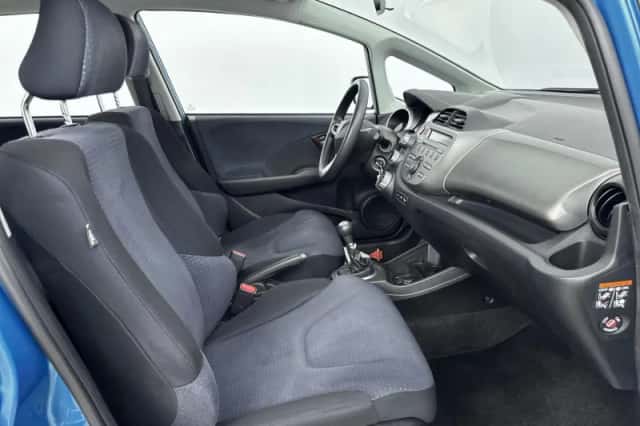 Honda Jazz (2011) thumbnail 11