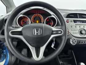 Honda Jazz (2011) thumbnail 16