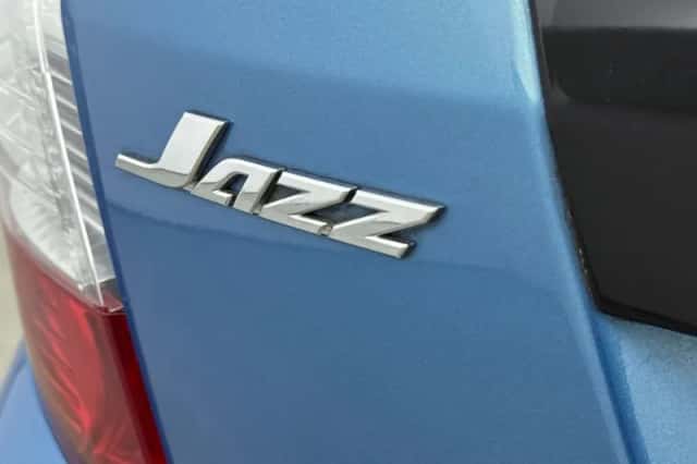 Honda Jazz (2011) thumbnail 18