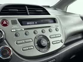 Honda Jazz (2011) thumbnail 7