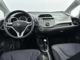 Honda Jazz (2011) thumbnail 9