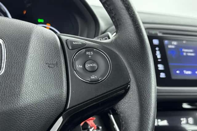 Honda HR-V (2016) thumbnail 16
