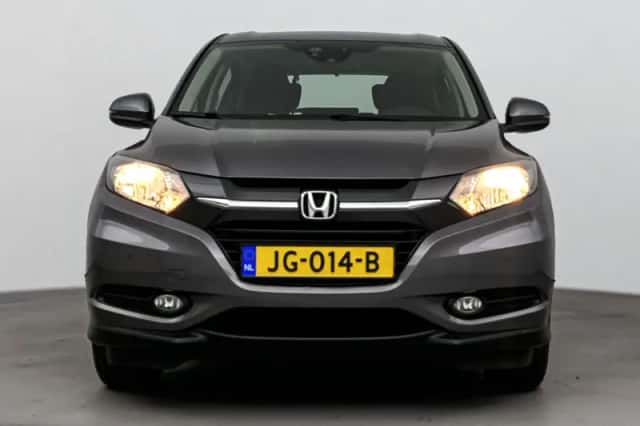 Honda HR-V (2016) thumbnail 5
