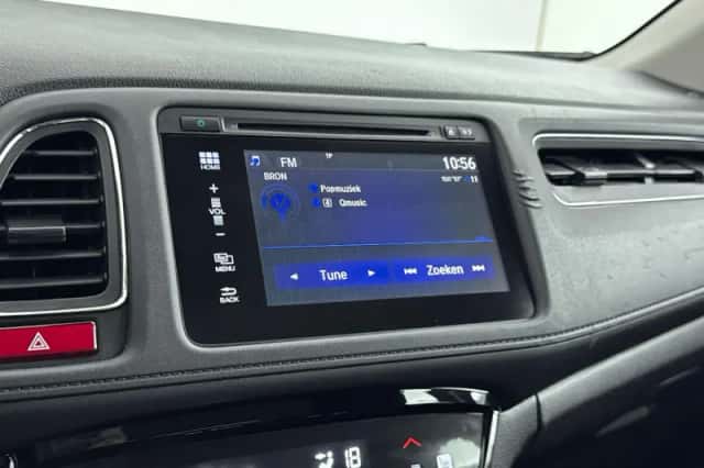 Honda HR-V (2016) thumbnail 8