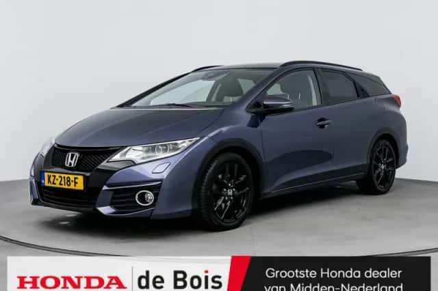 Honda Civic (2017) thumbnail 1