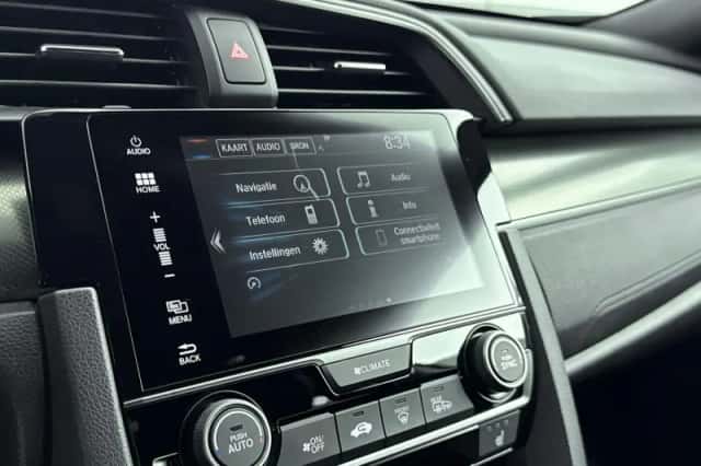 Honda Civic (2019) thumbnail 14