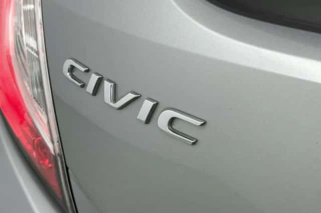 Honda Civic (2019) thumbnail 24