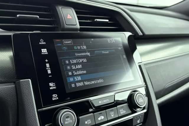 Honda Civic (2019) thumbnail 9