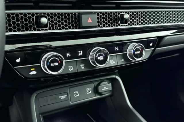 Honda Civic (2026) thumbnail 15