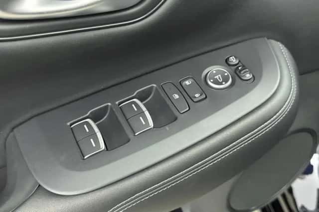 Honda ZR-V (2026) thumbnail 13