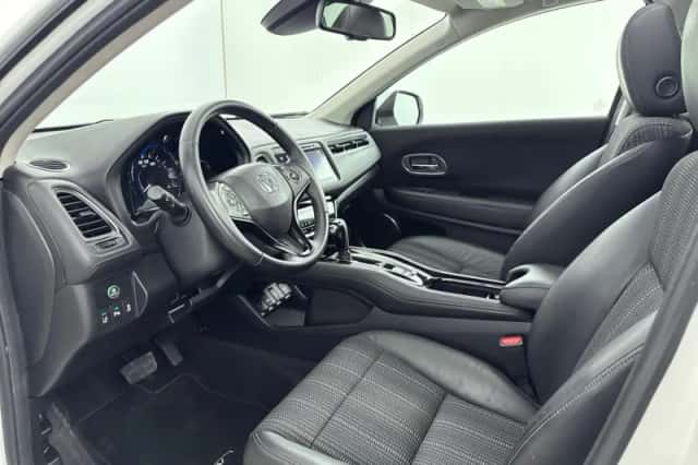Honda HR-V (2015) thumbnail 11