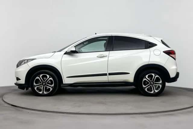 Honda HR-V (2015) thumbnail 3