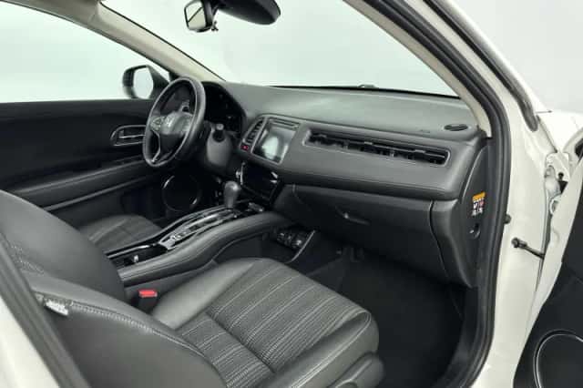 Honda HR-V (2015) thumbnail 21