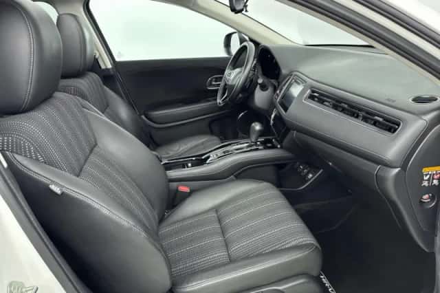 Honda HR-V (2015) thumbnail 26