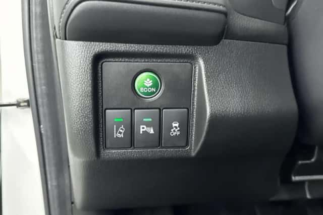 Honda HR-V (2015) thumbnail 27