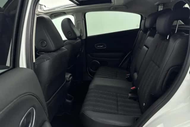Honda HR-V (2015) thumbnail 30