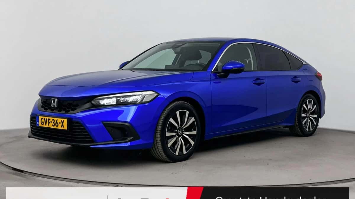 Honda Civic (2024) — foto 1