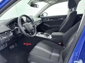 Honda Civic (2024) thumbnail 9