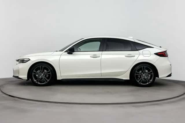Honda Civic (2026) thumbnail 2