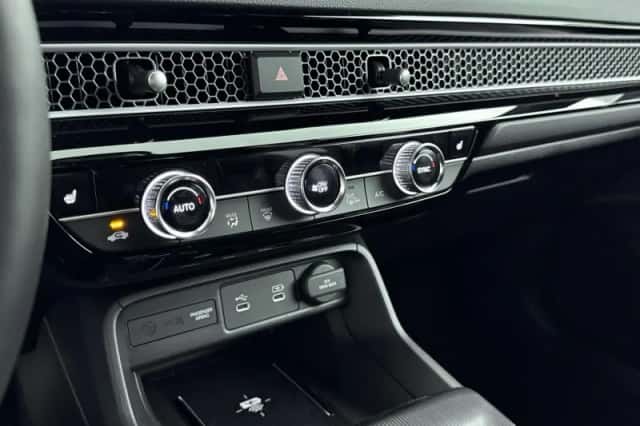 Honda Civic (2026) thumbnail 18