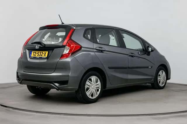 Honda Jazz (2018) thumbnail 2