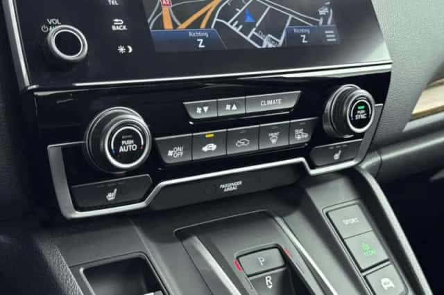 Honda CR-V (2019) thumbnail 24