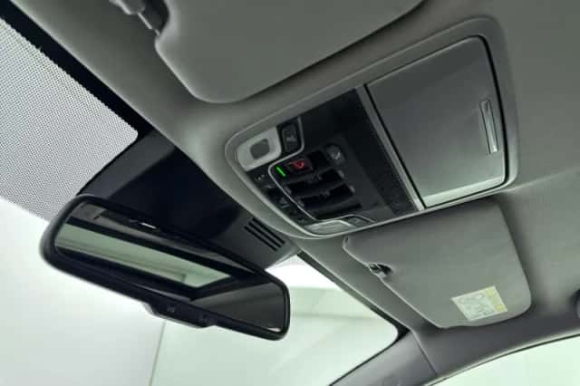 Honda CR-V (2019) thumbnail 31