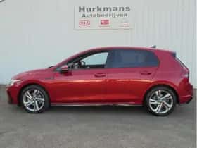 Volkswagen Golf (2024) thumbnail 4