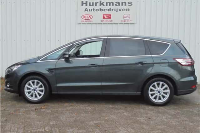 Ford S-Max (2018) thumbnail 4