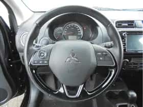 Mitsubishi Space thumbnail 23