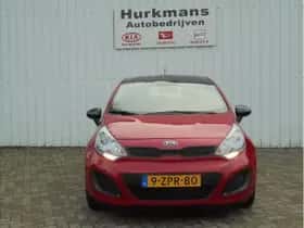 Kia Rio thumbnail 2