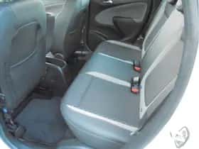 Opel Crossland thumbnail 16