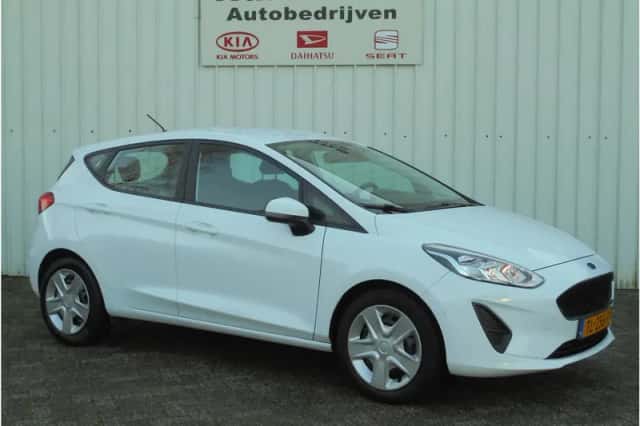 Ford Fiesta (2018) thumbnail 3