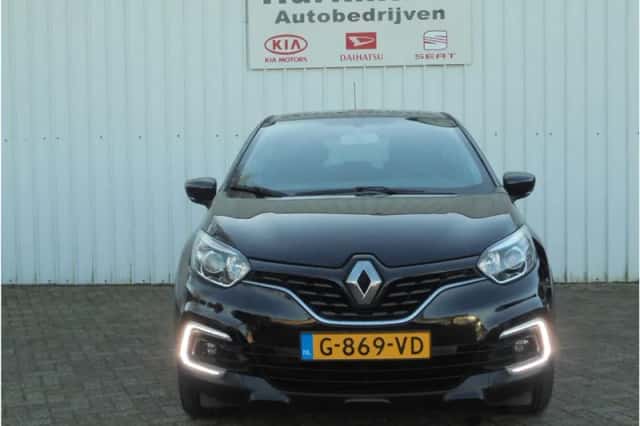 Renault Captur (2019) thumbnail 2