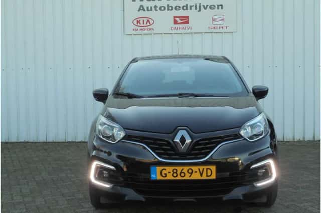 Renault Captur (2019) thumbnail 2