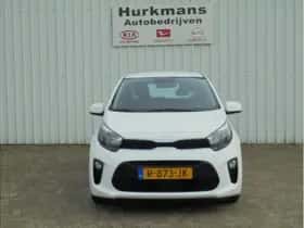 Kia Picanto (2022) thumbnail 2