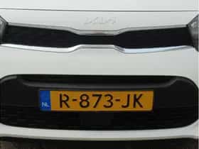 Kia Picanto (2022) thumbnail 17