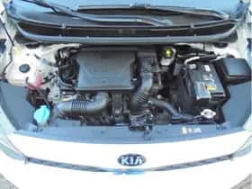 Kia Picanto (2021) thumbnail 32
