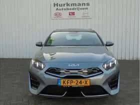 Kia Ceed (2023) thumbnail 2